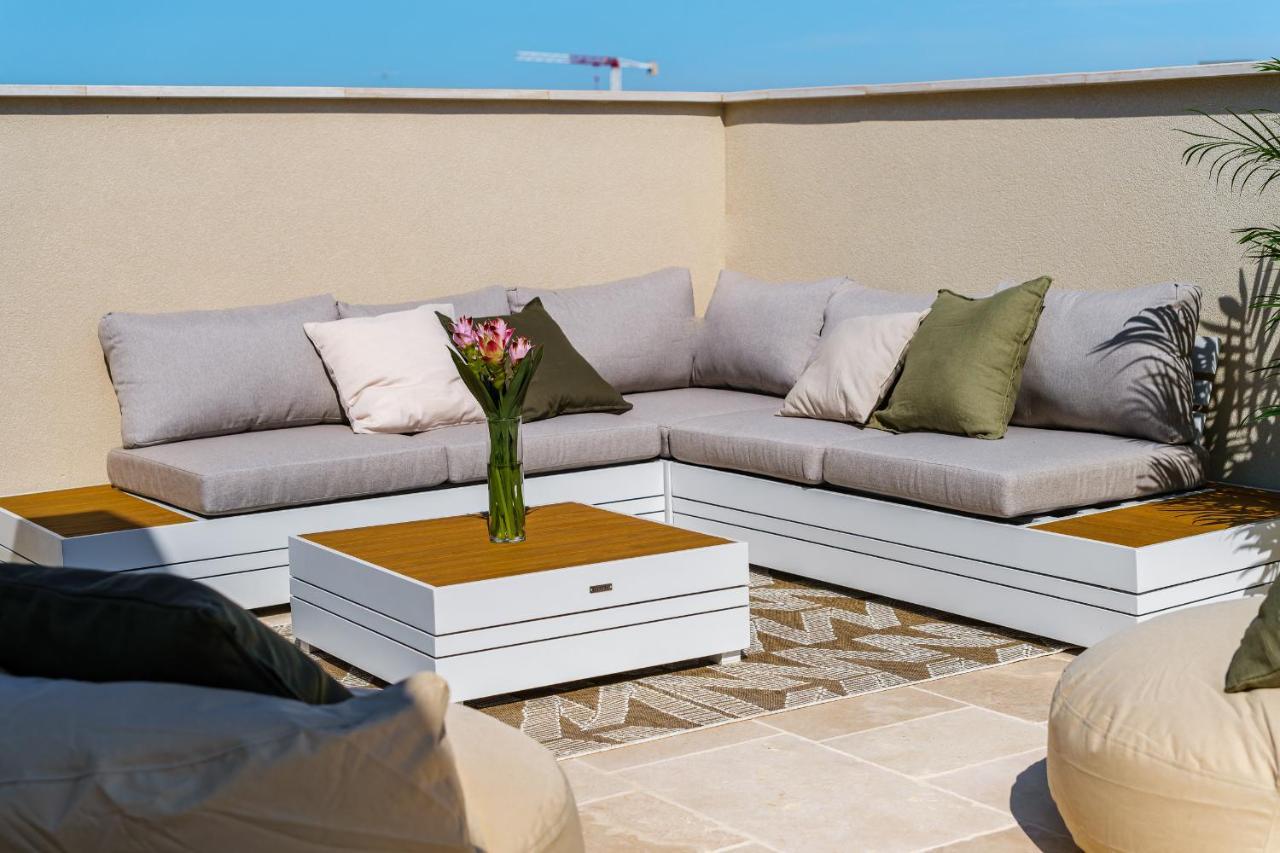 Helloapulia Charming Palazzo Clemente - Self-Catering Suites With Aircondition Monopoli Buitenkant foto