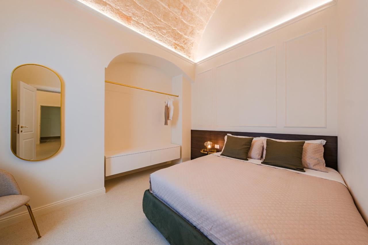 Helloapulia Charming Palazzo Clemente - Self-Catering Suites With Aircondition Monopoli Buitenkant foto