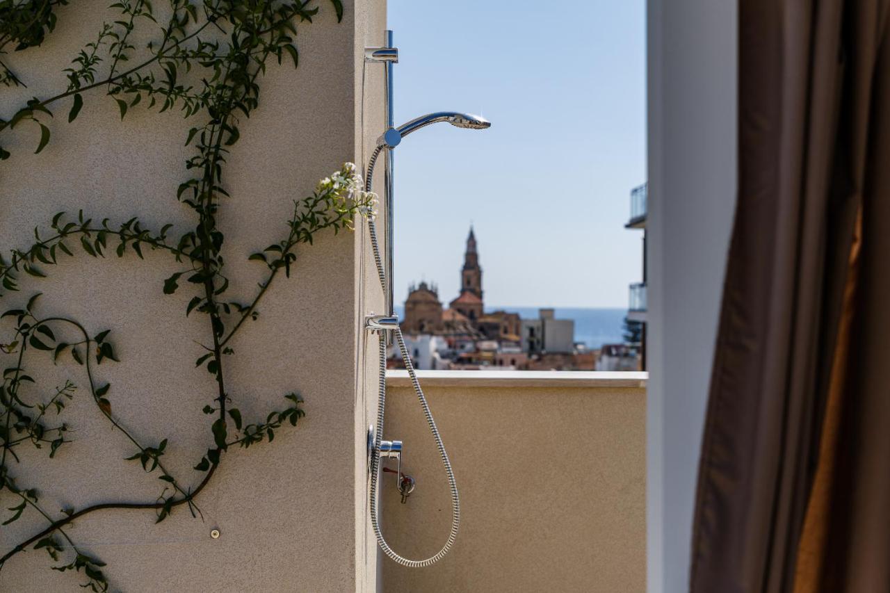 Helloapulia Charming Palazzo Clemente - Self-Catering Suites With Aircondition Monopoli Buitenkant foto