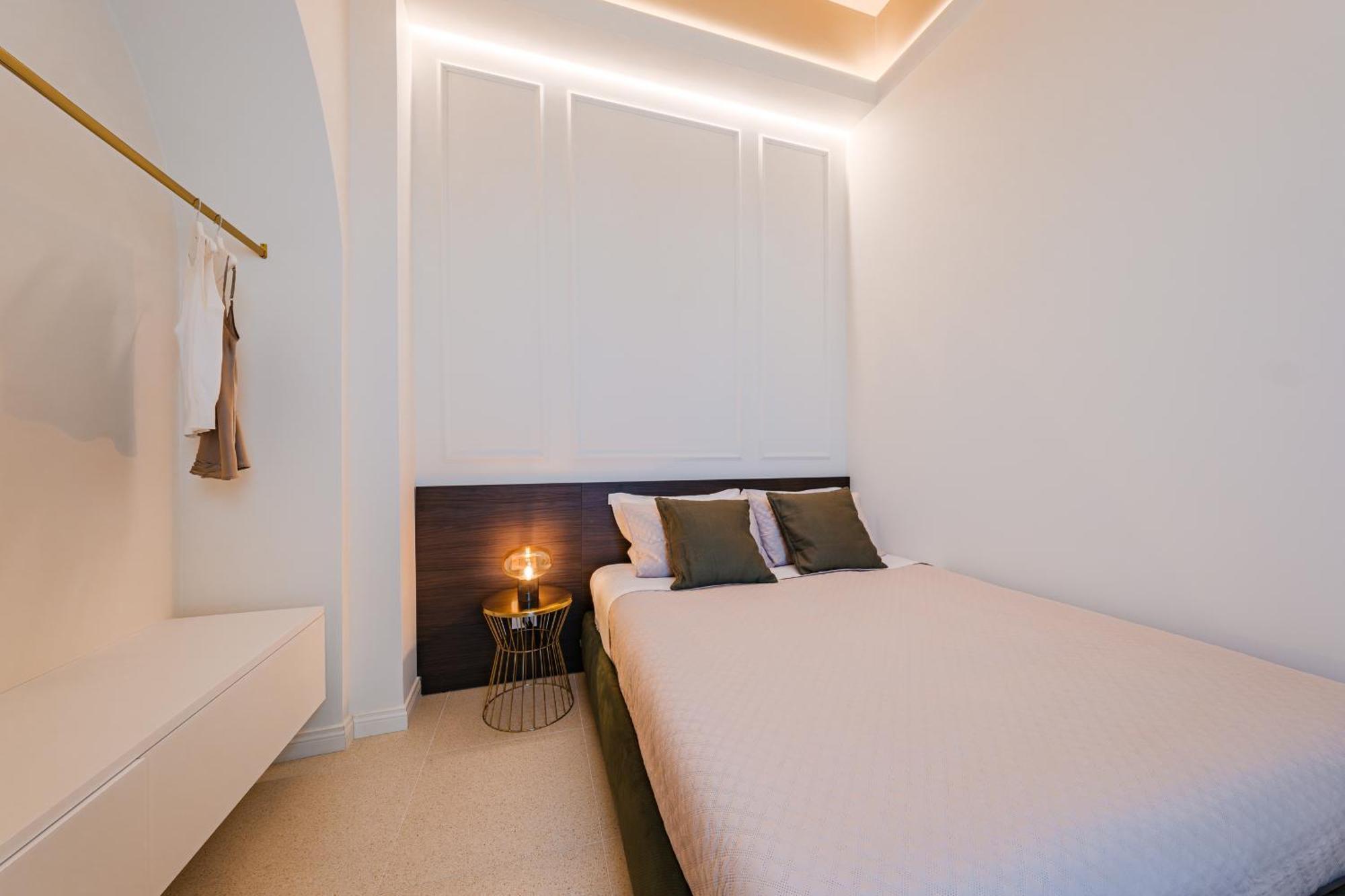 Helloapulia Charming Palazzo Clemente - Self-Catering Suites With Aircondition Monopoli Buitenkant foto