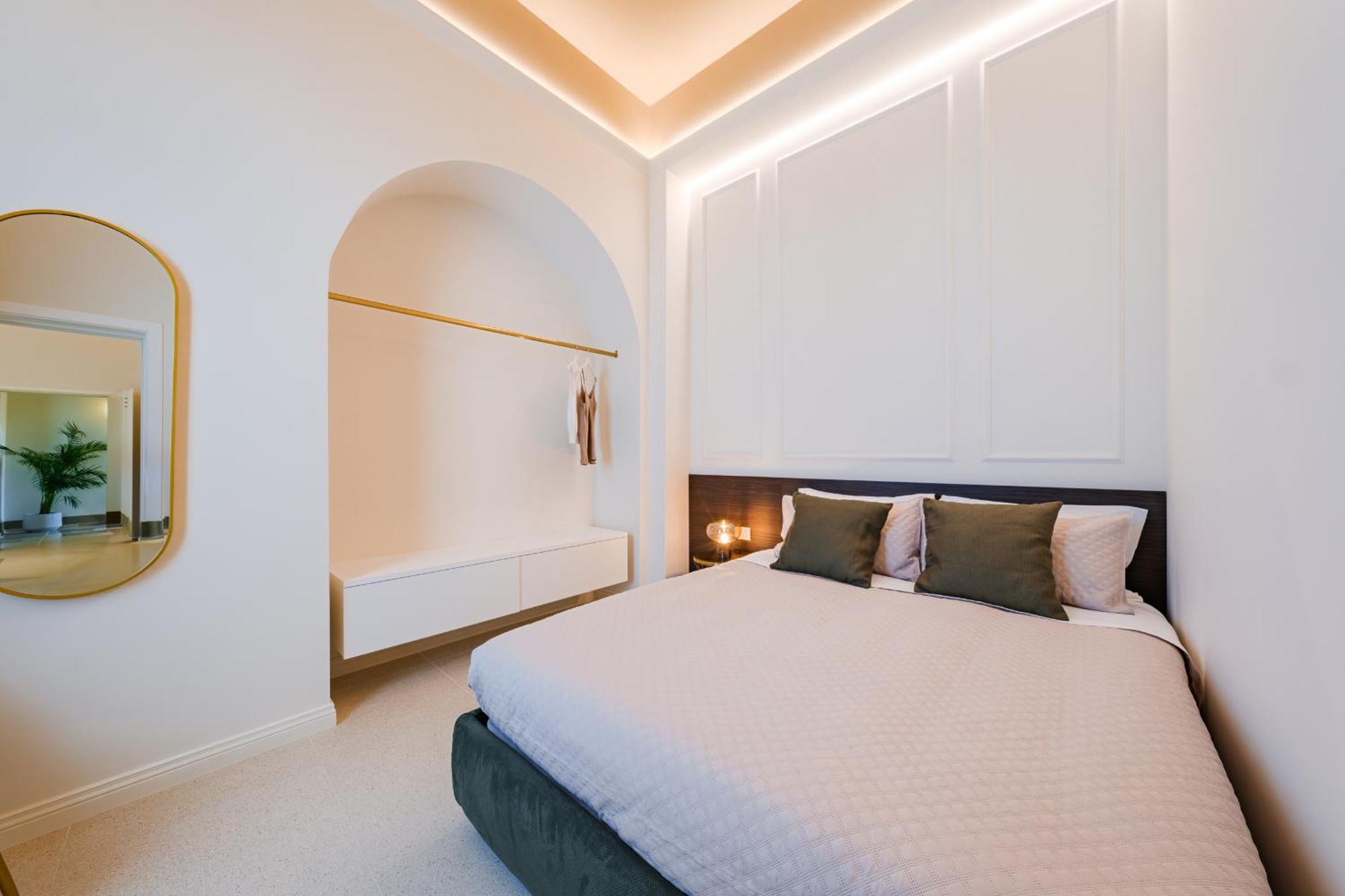 Helloapulia Charming Palazzo Clemente - Self-Catering Suites With Aircondition Monopoli Buitenkant foto