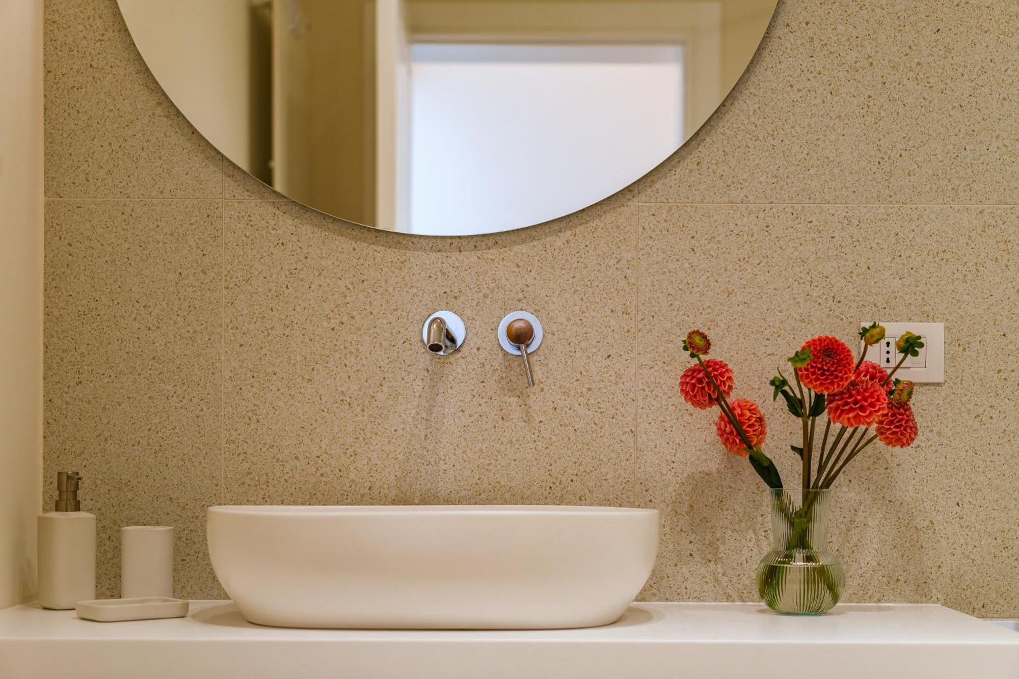 Helloapulia Charming Palazzo Clemente - Self-Catering Suites With Aircondition Monopoli Buitenkant foto